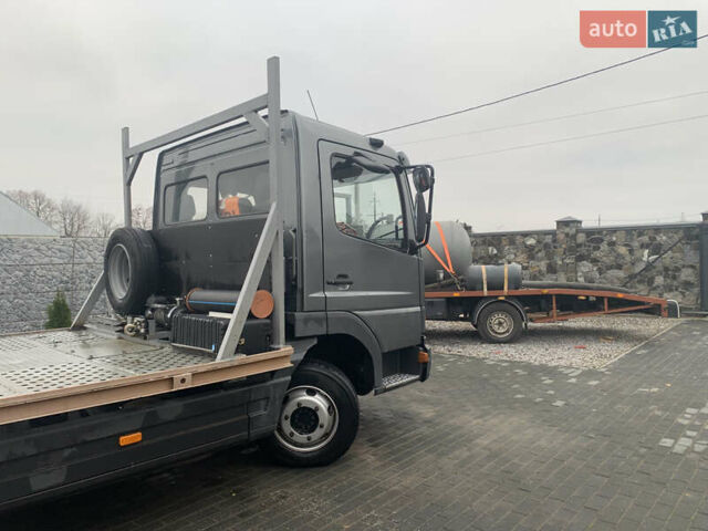 Серый Мерседес Атего, объемом двигателя 4.25 л и пробегом 730 тыс. км за 17500 $, фото 25 на Automoto.ua