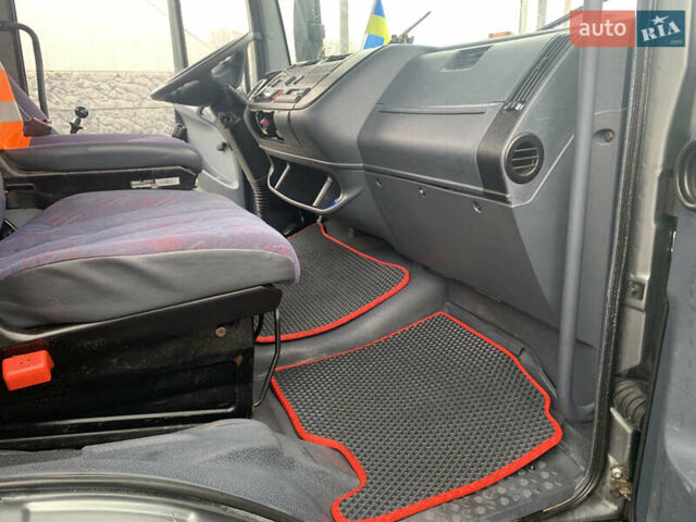 Серый Мерседес Атего, объемом двигателя 4.25 л и пробегом 730 тыс. км за 17500 $, фото 22 на Automoto.ua