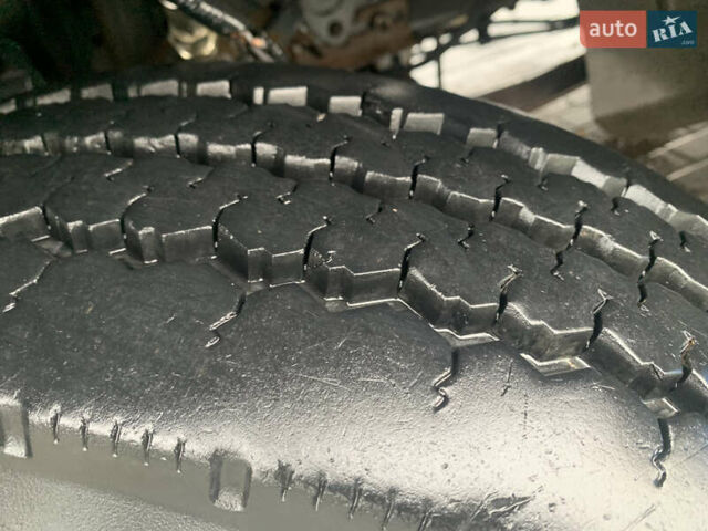 Серый Мерседес Атего, объемом двигателя 4.25 л и пробегом 730 тыс. км за 17500 $, фото 4 на Automoto.ua