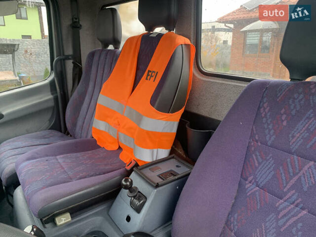 Серый Мерседес Атего, объемом двигателя 4.25 л и пробегом 730 тыс. км за 17500 $, фото 8 на Automoto.ua