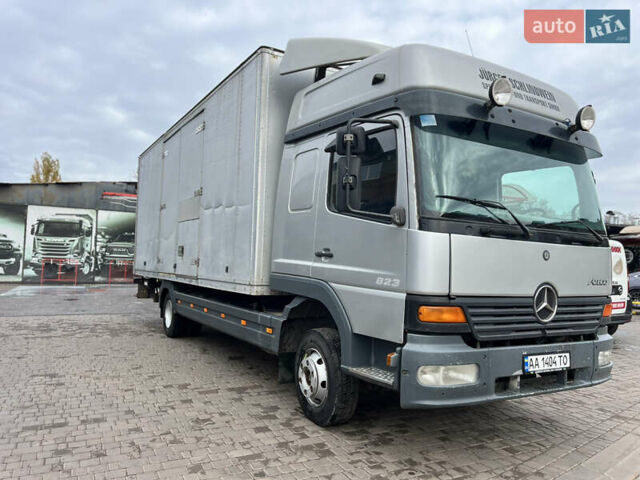 Сірий Мерседес Атего, об'ємом двигуна 6.37 л та пробігом 828 тис. км за 15500 $, фото 1 на Automoto.ua
