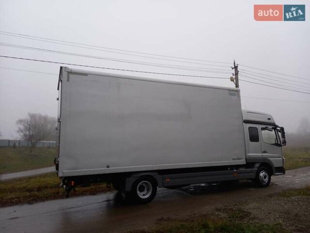 Серый Мерседес Атего, объемом двигателя 4.3 л и пробегом 452 тыс. км за 28900 $, фото 6 на Automoto.ua