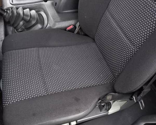 Серый Мерседес Атего, объемом двигателя 4.3 л и пробегом 452 тыс. км за 28900 $, фото 14 на Automoto.ua