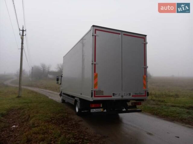 Серый Мерседес Атего, объемом двигателя 4.3 л и пробегом 452 тыс. км за 28900 $, фото 3 на Automoto.ua