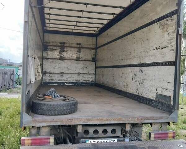 Сірий Мерседес Атего, об'ємом двигуна 4.25 л та пробігом 728 тис. км за 7999 $, фото 3 на Automoto.ua
