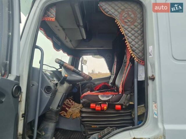 Серый Мерседес Атего, объемом двигателя 6.37 л и пробегом 818 тыс. км за 14500 $, фото 6 на Automoto.ua