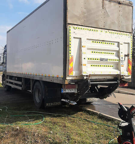 Синий Мерседес Атего, объемом двигателя 6.4 л и пробегом 900 тыс. км за 11999 $, фото 1 на Automoto.ua