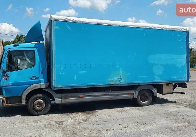 Синій Мерседес Атего, об'ємом двигуна 4.25 л та пробігом 900 тис. км за 8000 $, фото 3 на Automoto.ua