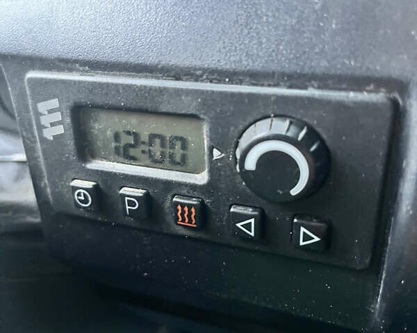 Синий Мерседес Атего, объемом двигателя 4.2 л и пробегом 1 тыс. км за 16900 $, фото 10 на Automoto.ua