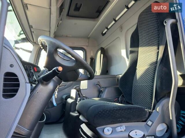 Синий Мерседес Атего, объемом двигателя 4.8 л и пробегом 480 тыс. км за 33900 $, фото 14 на Automoto.ua