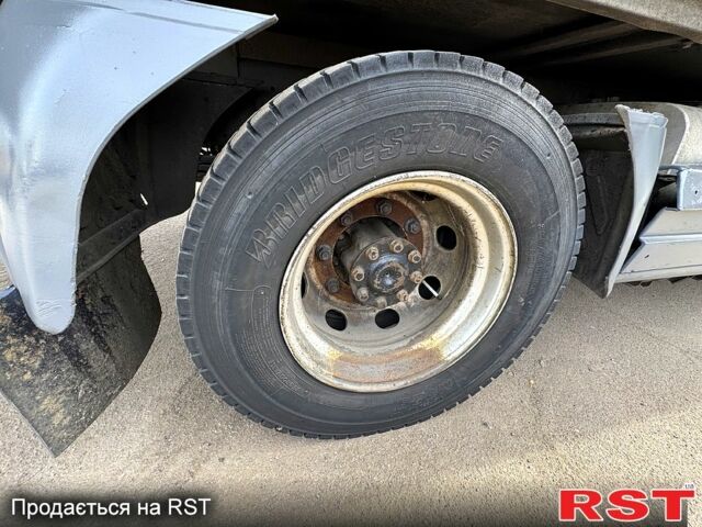 Синий Мерседес Атего, объемом двигателя 4.8 л и пробегом 800 тыс. км за 20000 $, фото 7 на Automoto.ua