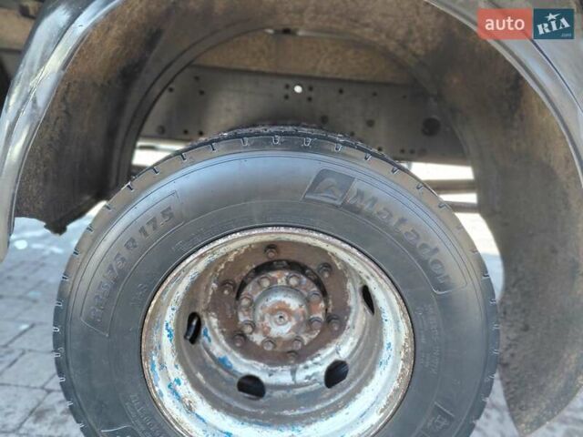 Синій Мерседес Атего, об'ємом двигуна 4.25 л та пробігом 624 тис. км за 12000 $, фото 14 на Automoto.ua