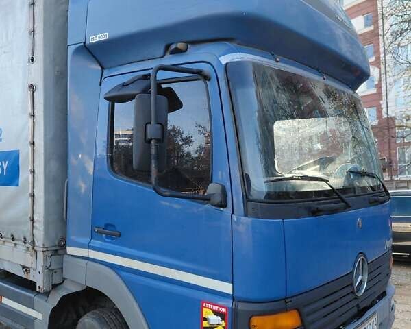 Синій Мерседес Атего, об'ємом двигуна 4.25 л та пробігом 624 тис. км за 12000 $, фото 4 на Automoto.ua