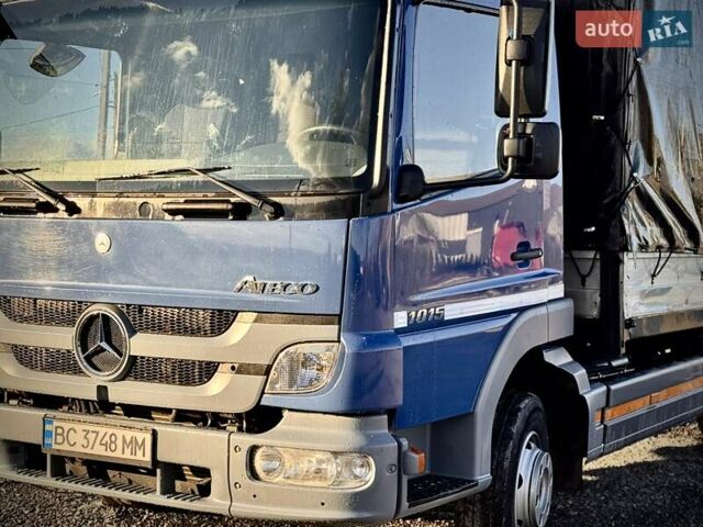 Синий Мерседес Атего, объемом двигателя 4.25 л и пробегом 609 тыс. км за 22000 $, фото 2 на Automoto.ua