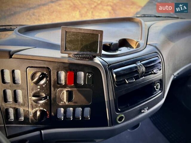 Синий Мерседес Атего, объемом двигателя 4.25 л и пробегом 609 тыс. км за 22000 $, фото 11 на Automoto.ua