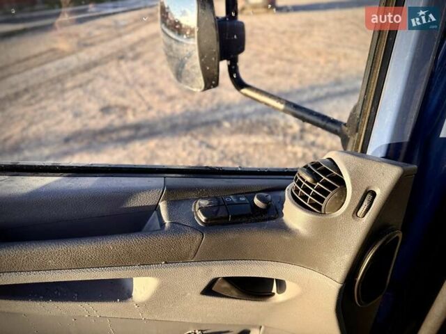 Синий Мерседес Атего, объемом двигателя 4.25 л и пробегом 609 тыс. км за 22000 $, фото 7 на Automoto.ua