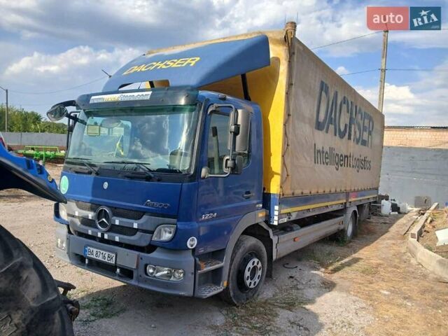 Мерседес Атего 2014 у Кропивницькому (Кіровограді) на Automoto.ua Синій Мерседес Атего, об'ємом двигуна 6.37 л та пробігом 456 тис. км за 32000 $, фото 4 на Automoto.ua