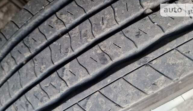 Зеленый Мерседес Атего, объемом двигателя 4.25 л и пробегом 600 тыс. км за 14000 $, фото 4 на Automoto.ua