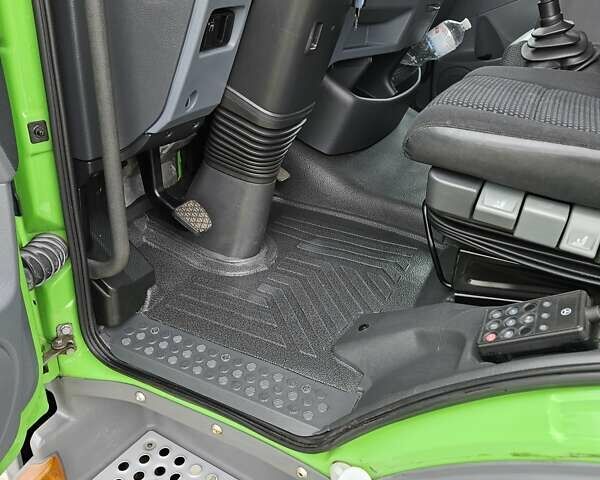 Зелений Мерседес Атего, об'ємом двигуна 4.25 л та пробігом 560 тис. км за 36000 $, фото 18 на Automoto.ua