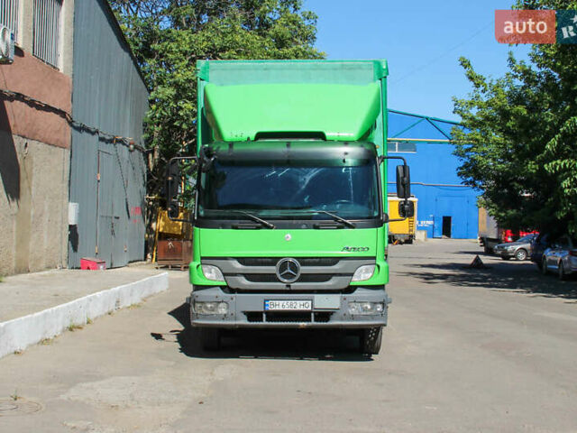 Зеленый Мерседес Атего, объемом двигателя 4.8 л и пробегом 1 тыс. км за 17950 $, фото 1 на Automoto.ua