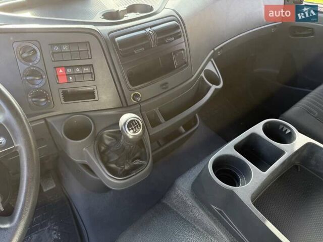 Мерседес Атего 2016 у Радивилове на Automoto.ua Помаранчевий Мерседес Атего, об'ємом двигуна 5.2 л та пробігом 365 тис. км за 35500 $, фото 37 на Automoto.ua