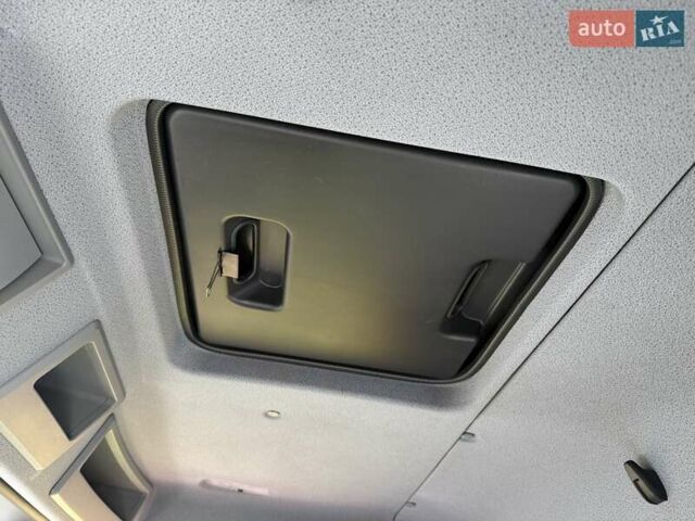 Мерседес Атего 2016 у Радивилове на Automoto.ua Помаранчевий Мерседес Атего, об'ємом двигуна 5.2 л та пробігом 365 тис. км за 35500 $, фото 38 на Automoto.ua