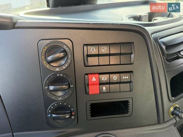 Мерседес Атего 2016 у Радивилове на Automoto.ua Помаранчевий Мерседес Атего, об'ємом двигуна 5.2 л та пробігом 365 тис. км за 35500 $, фото 34 на Automoto.ua