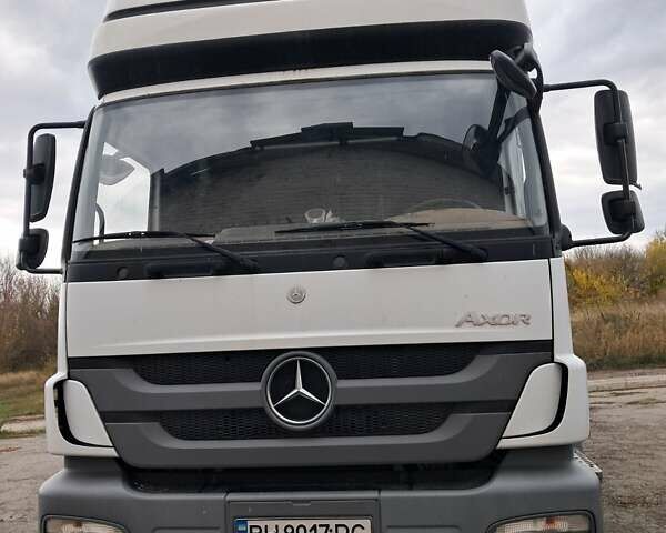 Білий Мерседес Аксор, об'ємом двигуна 6.37 л та пробігом 340 тис. км за 35000 $, фото 1 на Automoto.ua