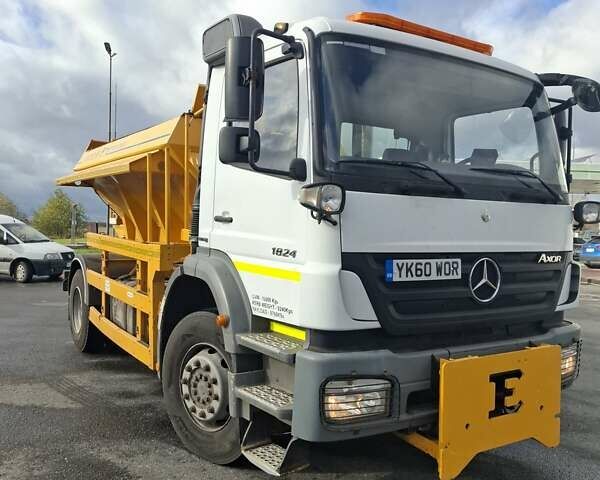 Білий Мерседес Аксор, об'ємом двигуна 0 л та пробігом 68 тис. км за 29970 $, фото 6 на Automoto.ua