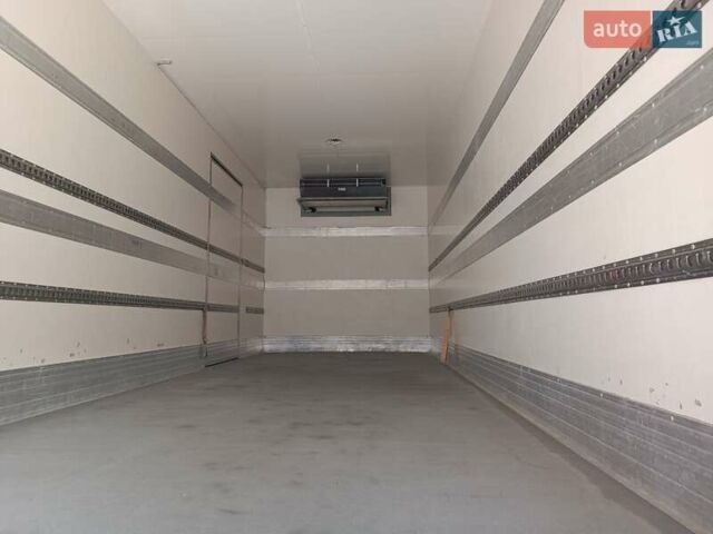 Білий Мерседес Аксор, об'ємом двигуна 6.4 л та пробігом 960 тис. км за 23348 $, фото 20 на Automoto.ua