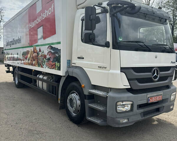Білий Мерседес Аксор, об'ємом двигуна 0 л та пробігом 458 тис. км за 41500 $, фото 2 на Automoto.ua