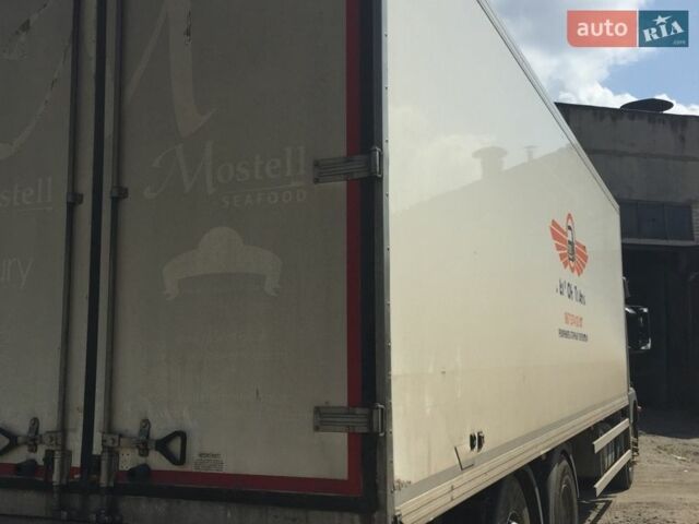 Білий Мерседес Аксор, об'ємом двигуна 6.37 л та пробігом 1 тис. км за 29000 $, фото 4 на Automoto.ua