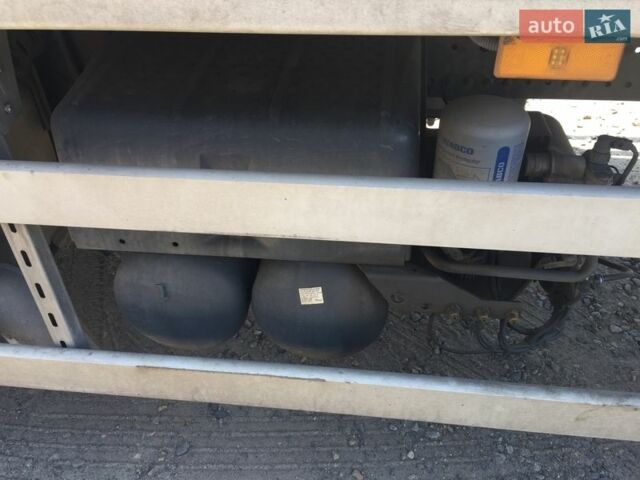 Білий Мерседес Аксор, об'ємом двигуна 6.37 л та пробігом 1 тис. км за 29000 $, фото 7 на Automoto.ua