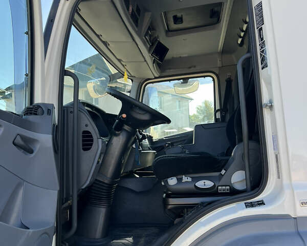 Білий Мерседес Аксор, об'ємом двигуна 0 л та пробігом 311 тис. км за 35900 $, фото 27 на Automoto.ua