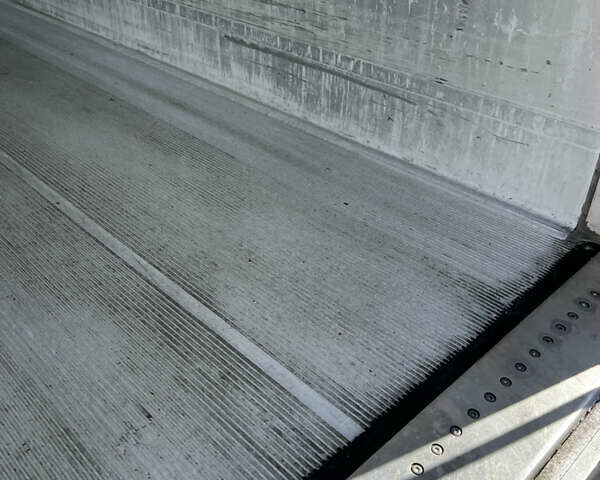 Білий Мерседес Аксор, об'ємом двигуна 0 л та пробігом 311 тис. км за 35900 $, фото 23 на Automoto.ua