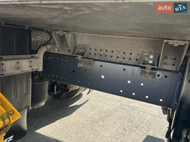 Білий Мерседес Аксор, об'ємом двигуна 0 л та пробігом 311 тис. км за 35900 $, фото 13 на Automoto.ua