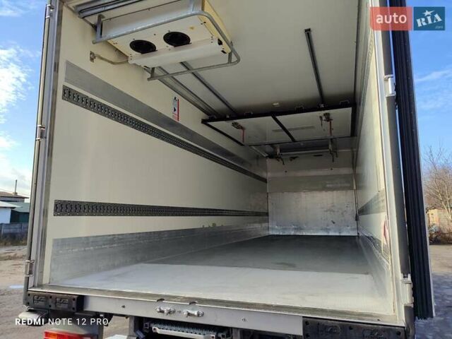 Белый Мерседес Аксор, объемом двигателя 6.4 л и пробегом 390 тыс. км за 45900 $, фото 12 на Automoto.ua