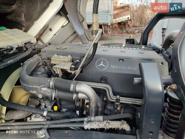 Белый Мерседес Аксор, объемом двигателя 6.4 л и пробегом 390 тыс. км за 45900 $, фото 35 на Automoto.ua