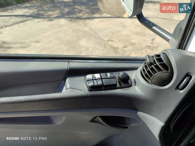 Белый Мерседес Аксор, объемом двигателя 6.4 л и пробегом 390 тыс. км за 46500 $, фото 50 на Automoto.ua