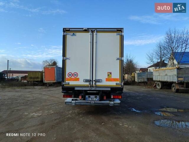 Белый Мерседес Аксор, объемом двигателя 6.4 л и пробегом 390 тыс. км за 45900 $, фото 9 на Automoto.ua