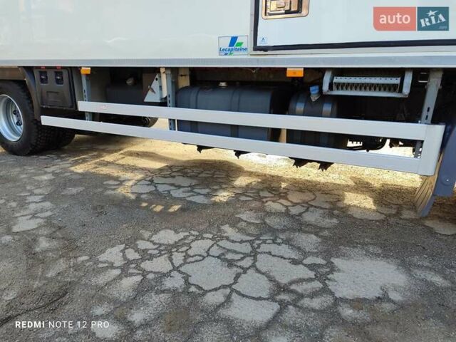 Белый Мерседес Аксор, объемом двигателя 6.4 л и пробегом 390 тыс. км за 45900 $, фото 18 на Automoto.ua