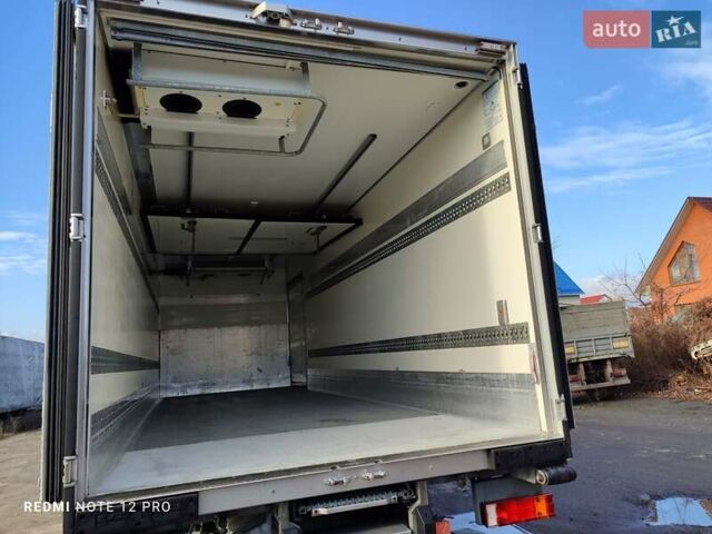 Белый Мерседес Аксор, объемом двигателя 6.4 л и пробегом 390 тыс. км за 45900 $, фото 11 на Automoto.ua