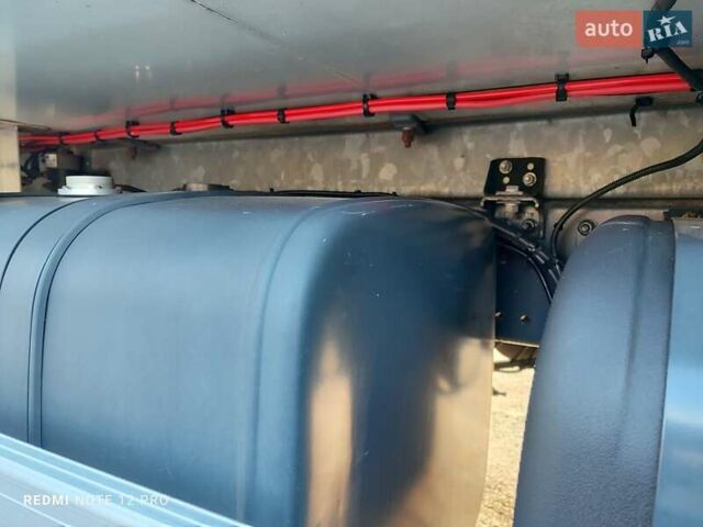 Белый Мерседес Аксор, объемом двигателя 6.4 л и пробегом 390 тыс. км за 45900 $, фото 16 на Automoto.ua