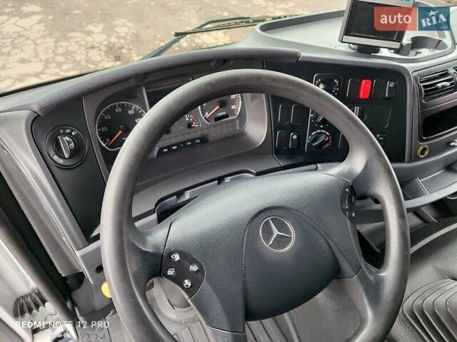 Белый Мерседес Аксор, объемом двигателя 6.4 л и пробегом 390 тыс. км за 45900 $, фото 37 на Automoto.ua