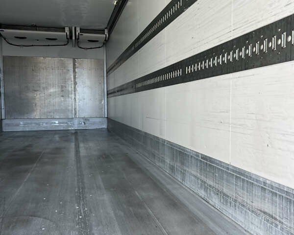 Білий Мерседес Аксор, об'ємом двигуна 0 л та пробігом 311 тис. км за 35900 $, фото 19 на Automoto.ua