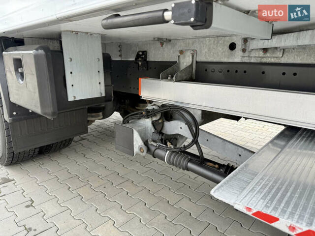 Белый Мерседес Аксор, объемом двигателя 6.4 л и пробегом 278 тыс. км за 46500 $, фото 39 на Automoto.ua