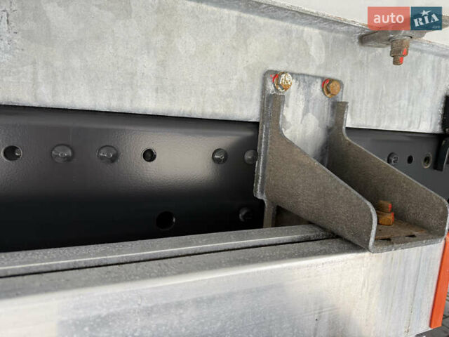 Мерседес Аксор 2014 у Харкові на Automoto.ua Білий Мерседес Аксор, об'ємом двигуна 6.4 л та пробігом 427 тис. км за 49500 $, фото 21 на Automoto.ua