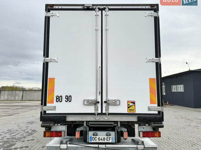 Мерседес Аксор 2014 у Харкові на Automoto.ua Білий Мерседес Аксор, об'ємом двигуна 6.4 л та пробігом 427 тис. км за 49500 $, фото 4 на Automoto.ua