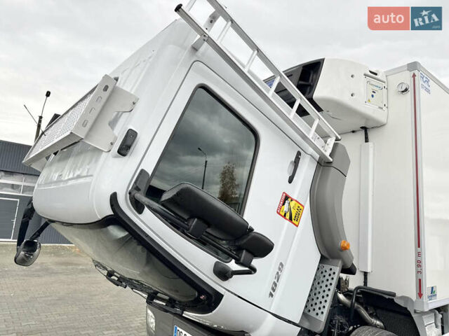 Мерседес Аксор 2014 у Харкові на Automoto.ua Білий Мерседес Аксор, об'ємом двигуна 6.4 л та пробігом 427 тис. км за 49500 $, фото 89 на Automoto.ua