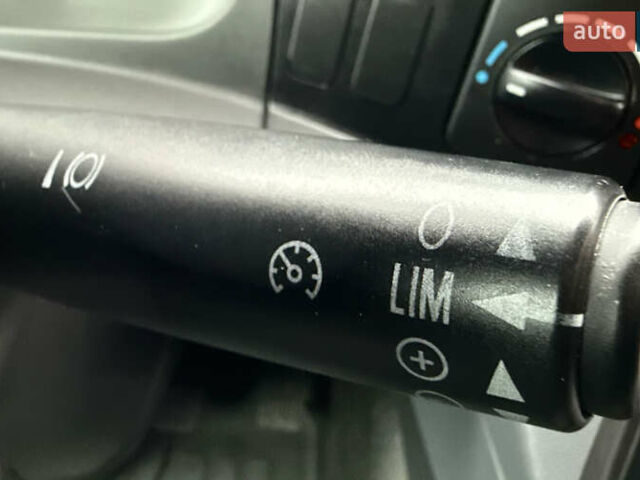 Мерседес Аксор 2014 у Харкові на Automoto.ua Білий Мерседес Аксор, об'ємом двигуна 6.4 л та пробігом 427 тис. км за 49500 $, фото 75 на Automoto.ua